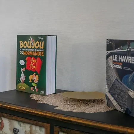 Le Boujou - Place De Parking - 200m *