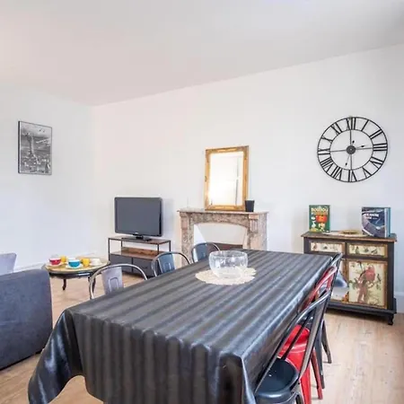 Apartment Le Boujou - Place De Parking - 200m *